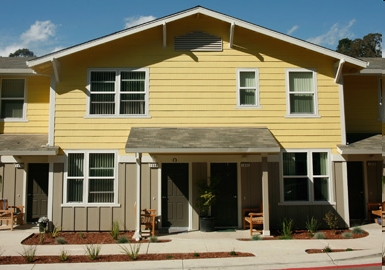 Parkhurst Terrace in Aptos, CA - Foto de edificio