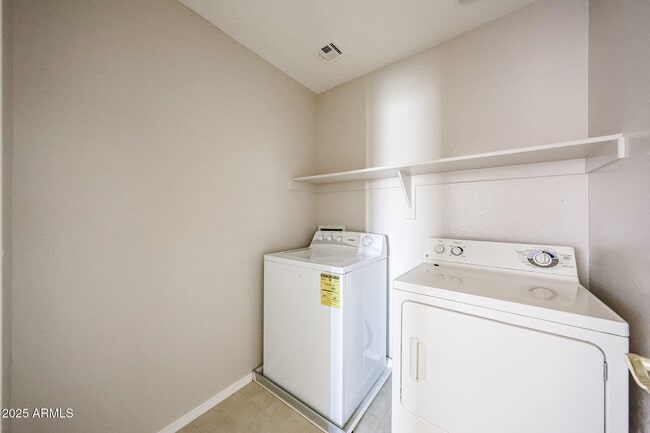 9326 W Williams St in Tolleson, AZ - Building Photo - Building Photo
