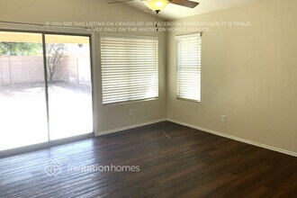 1673 W Appaloosa Way in Queen Creek, AZ - Building Photo - Building Photo