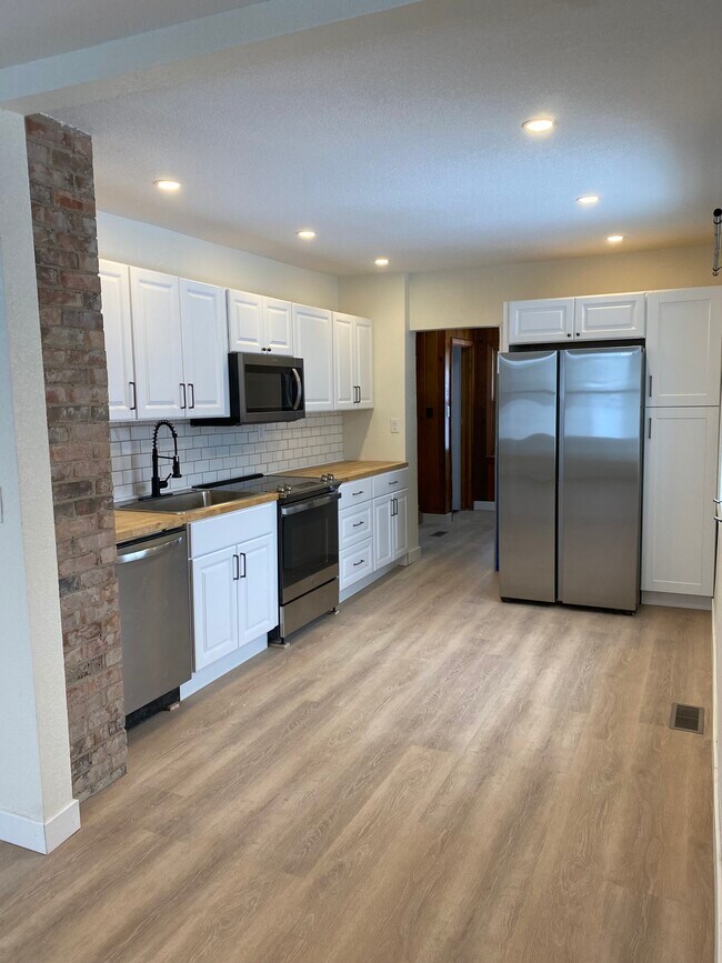 property at 1142 Wallgate Ave