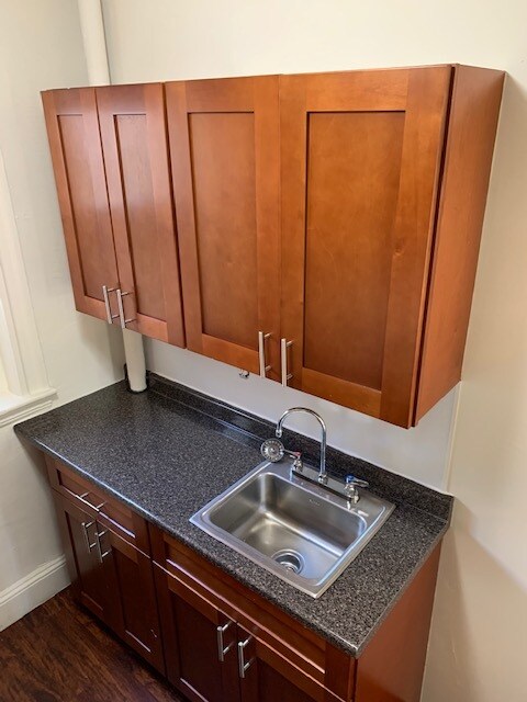 1108 Boylston St, Unit 17 in Boston, MA - Building Photo - Building Photo