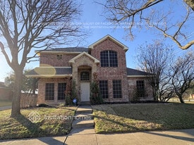 101 Brook Hollow Ln in Red Oak, TX - Building Photo