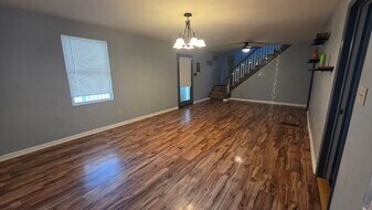 27 Fuller St in Lexington, VA - Building Photo