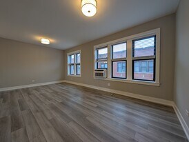 3943 N Janssen Ave, Unit s2 in Chicago, IL - Building Photo