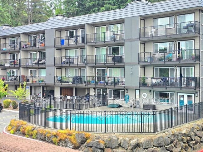 9517 NE 180th St in Bothell, WA - Foto de edificio - Building Photo