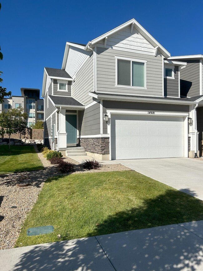 property at 14918 Beckenbauer Ave