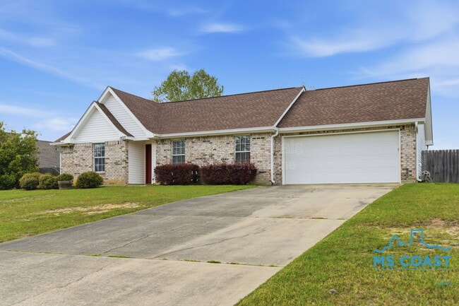 14971 Camp Ln in Gulfport, MS - Building Photo - Building Photo