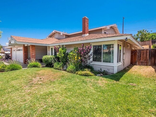 4207 Rimcrest Dr in Norco, CA - Building Photo - Building Photo