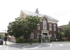 1604 de l'Église in Montréal, QC - Building Photo