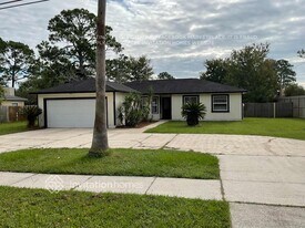 3943 San Pablo Rd S in Jacksonville, FL - Building Photo