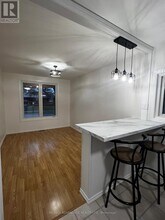 296 Phyllis St in London, ON - Building Photo - Building Photo
