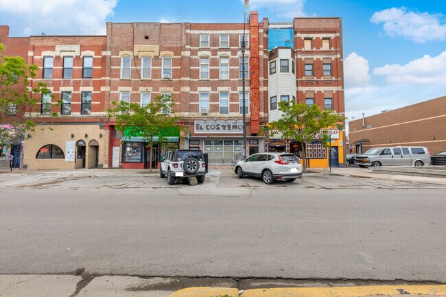 1836 S Blue Island Ave, Unit 3F in Chicago, IL - Building Photo - Building Photo