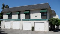 Campus Ave in Upland, CA - Foto de edificio - Building Photo