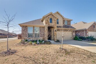 3943 Sidney Ln in Heath, TX - Foto de edificio - Building Photo