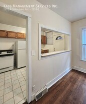 2252 N Spaulding Ave in Chicago, IL - Building Photo