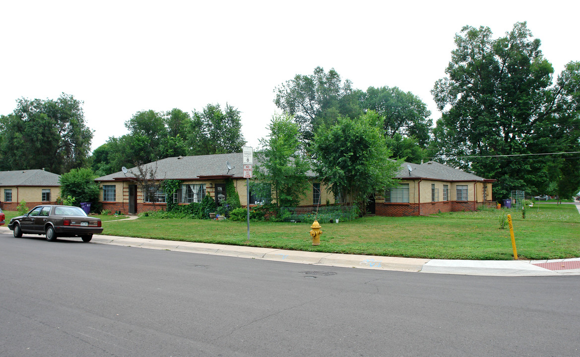 6101 E 11th Ave in Denver, CO - Building Photo