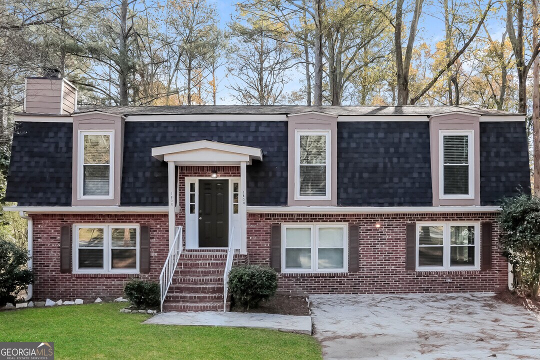 1830 Nicole Ln in Lithonia, GA - Building Photo