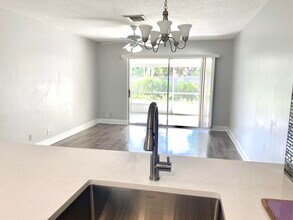 270 Palmetto Ct in Jupiter, FL - Building Photo - Building Photo