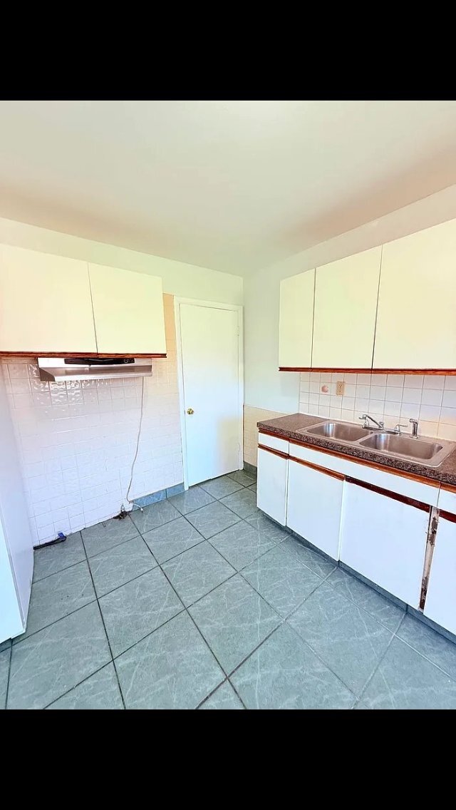 property at 26152 Eureka Dr