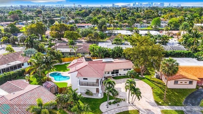 2836 NW 11th Ave in Wilton Manors, FL - Building Photo - Building Photo