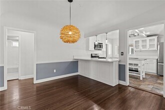 11147 Hortense St in Los Angeles, CA - Building Photo - Building Photo