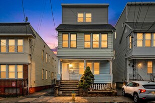 103 Schley St, Unit 2 in Newark, NJ - Building Photo