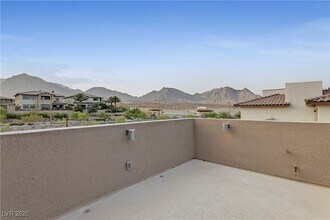 41 Lomita Heights Dr in Las Vegas, NV - Building Photo - Building Photo