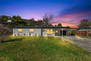 4504 S 26th Ave in Tampa, FL - Building Photo