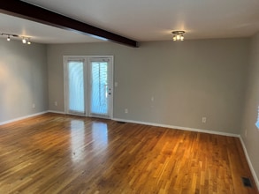 940 Gale Ln in Nashville, TN - Foto de edificio - Building Photo