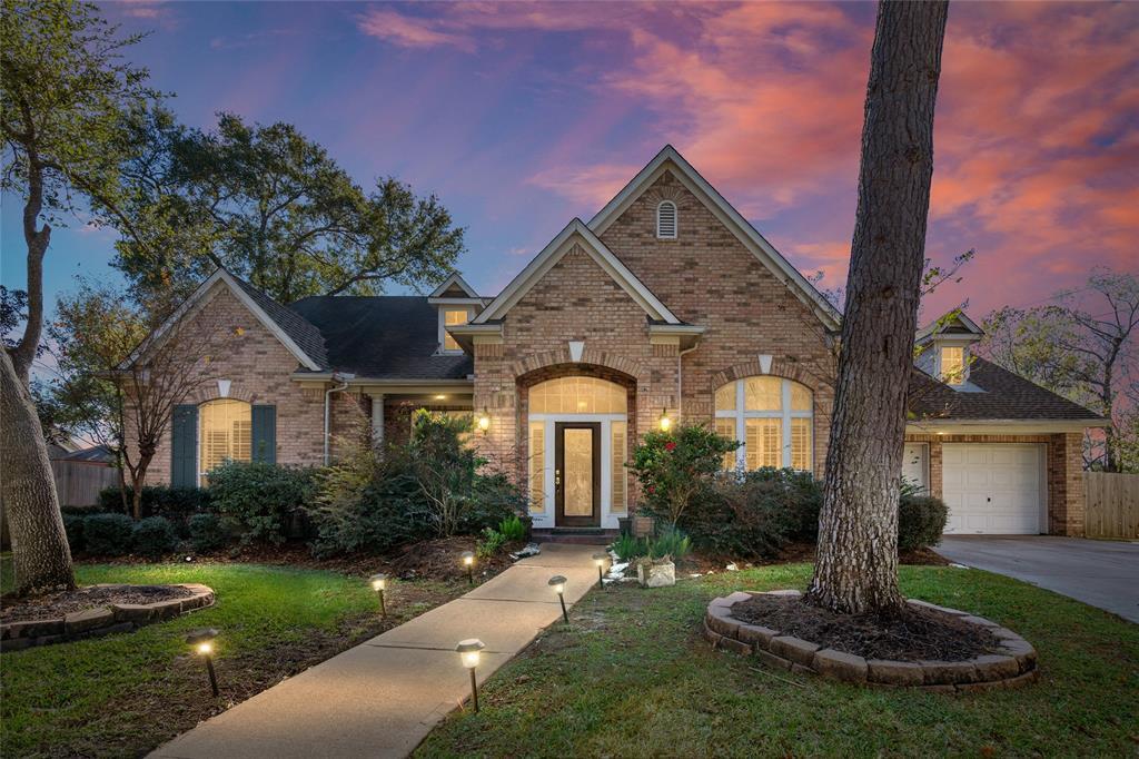 22935 Roberts Run Ln in Katy, TX - Foto de edificio