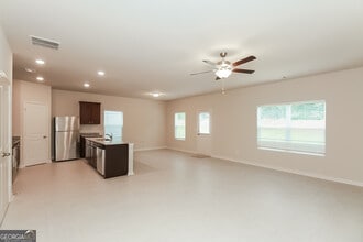 10826 Wheeler Trce in Hampton, GA - Building Photo - Building Photo