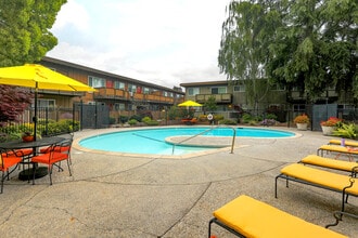 Tanglewood Apartments in San Jose, CA - Foto de edificio - Building Photo