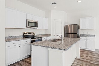 5910 Sahara Dr in Heath, TX - Building Photo - Building Photo