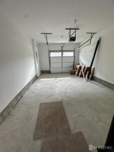 10102 Donatello Dr in Princeton, NJ - Building Photo - Building Photo