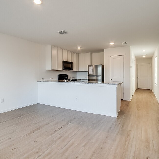 4200 Belmont Dr in Aubrey, TX - Building Photo - Building Photo
