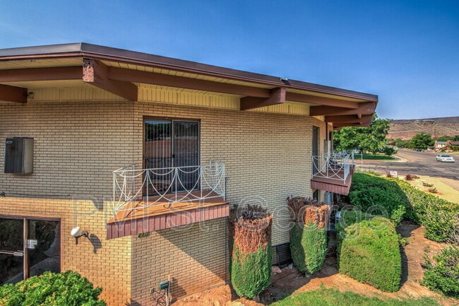210 E 600 S in Saint George, UT - Building Photo - Building Photo