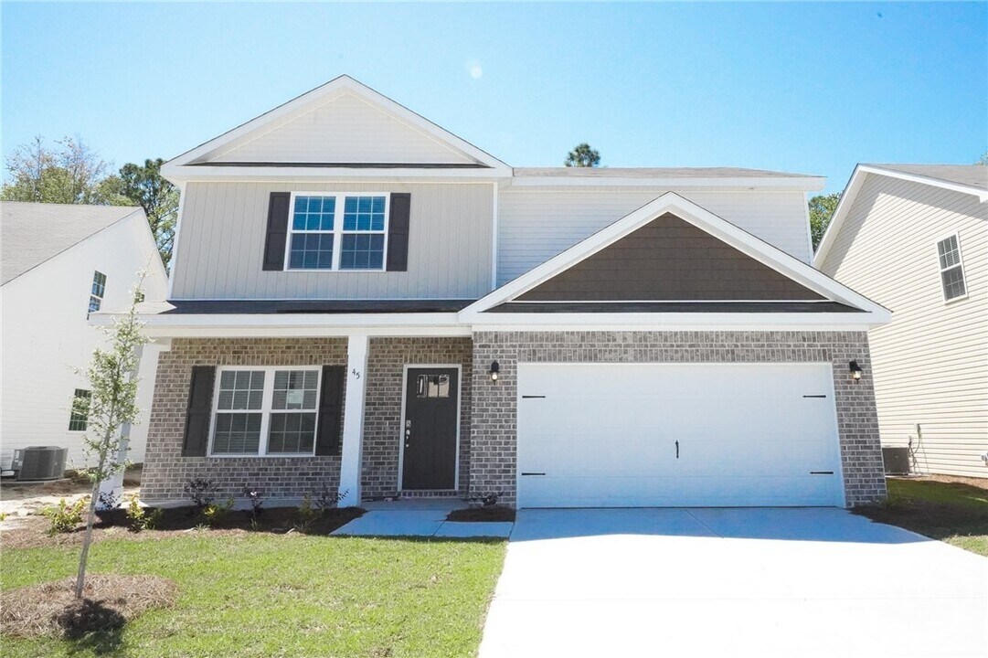 45 Sago Palm Wy in Bloomingdale, GA - Building Photo