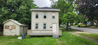 127 W Schuyler in Oswego, NY - Building Photo