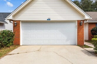 1569 Meadowbrook Ct in Niceville, FL - Building Photo - Building Photo