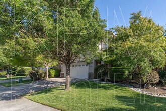 6221 Crestview Cir in Stockton, CA - Building Photo - Building Photo