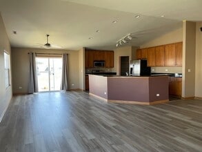 2644 Loren Ct in Algonquin, IL - Building Photo - Building Photo