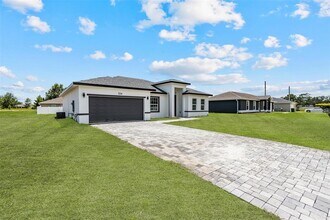 324 Marion Oaks Trail in Ocala, FL - Building Photo - Building Photo