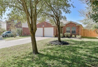 2825 Woodspring Forest Dr in Houston, TX - Building Photo - Building Photo