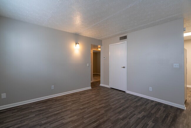 Hyde Grove in Jacksonville, FL - Foto de edificio - Interior Photo