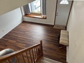 34016 N White Oak Ln in Gurnee, IL - Building Photo - Building Photo