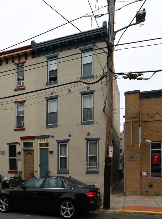 4038 Locust St in Philadelphia, PA - Building Photo