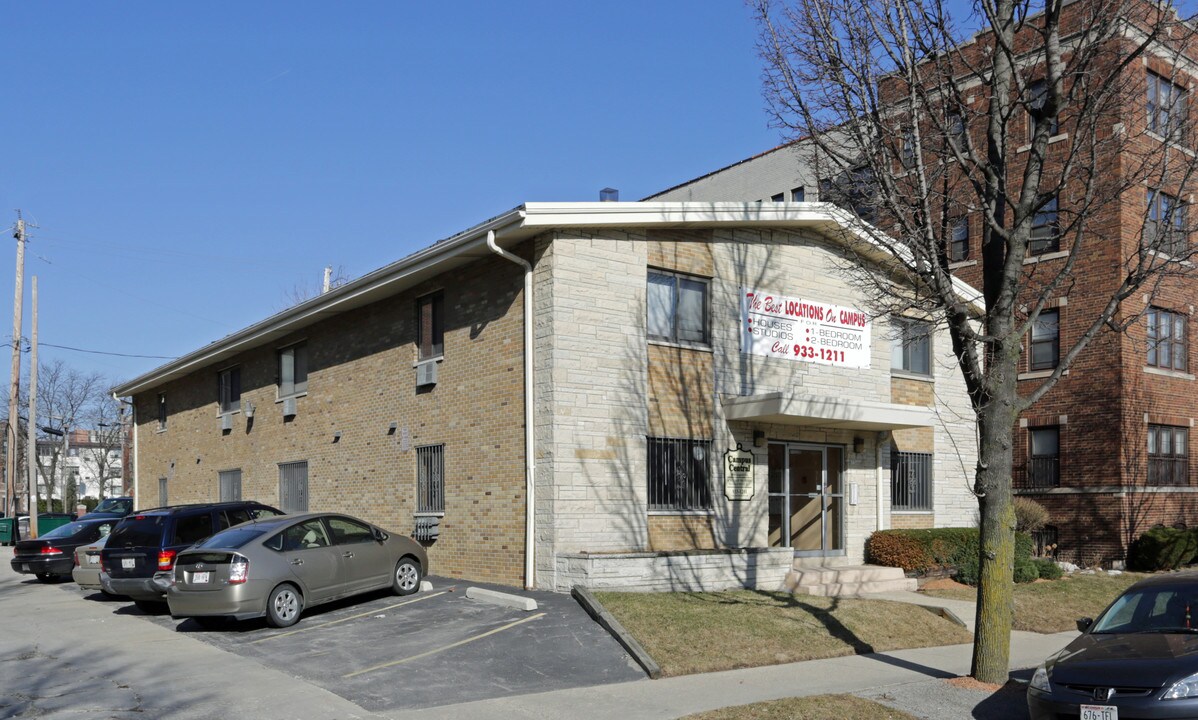 Campus Central Apartments in Milwaukee, WI - Building Photo