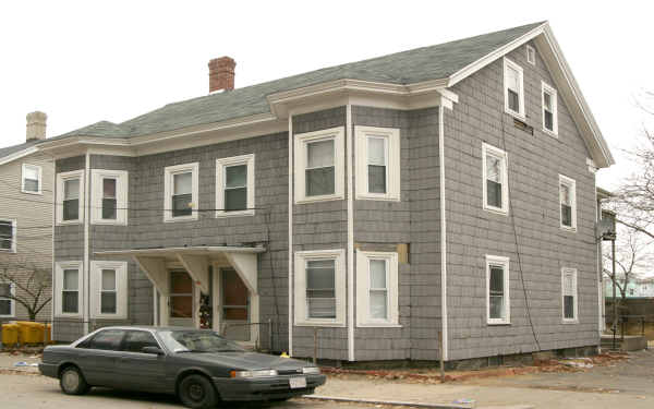 6-8 Webley St in Allston, MA - Foto de edificio
