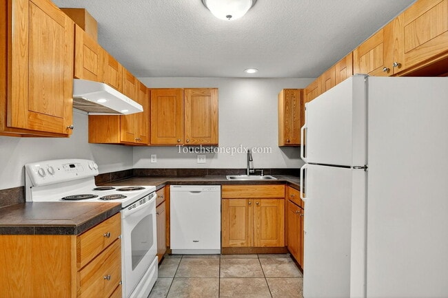 property at 1920 S Alpine St