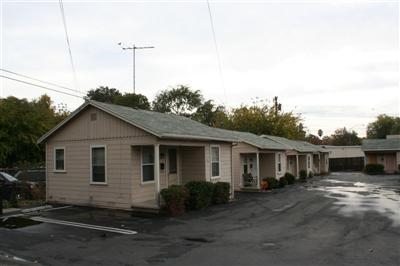 6 Cottages in Roseville, CA - Building Photo